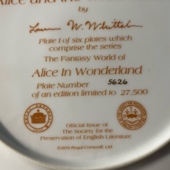 Alice White Rabbit Vintage Collectible Plate Wonderland Cheshire Hatter Painted - Picture 8 of 8